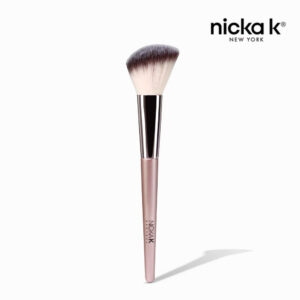 NICKA K Angled Contour Brush