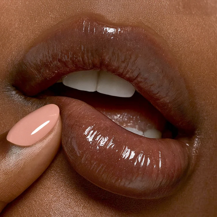 NICKA K Sheer Glaze Lipstick - Image 4